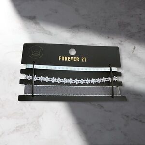 Forever 21 Set Of 3 Fabric Chokers in Light Blue